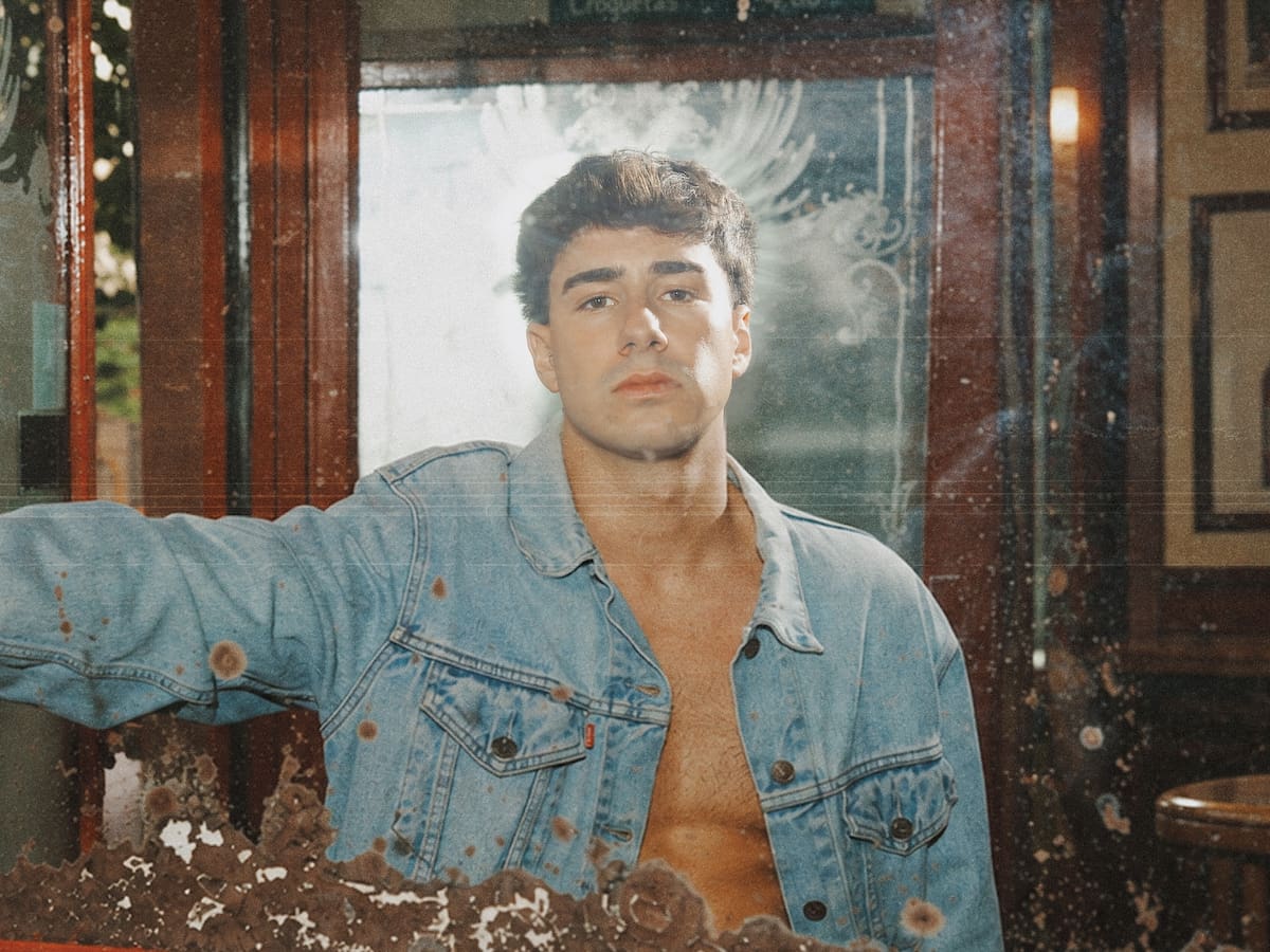 Guille Toledano revela las fechas de su esperada gira de firmas de discos