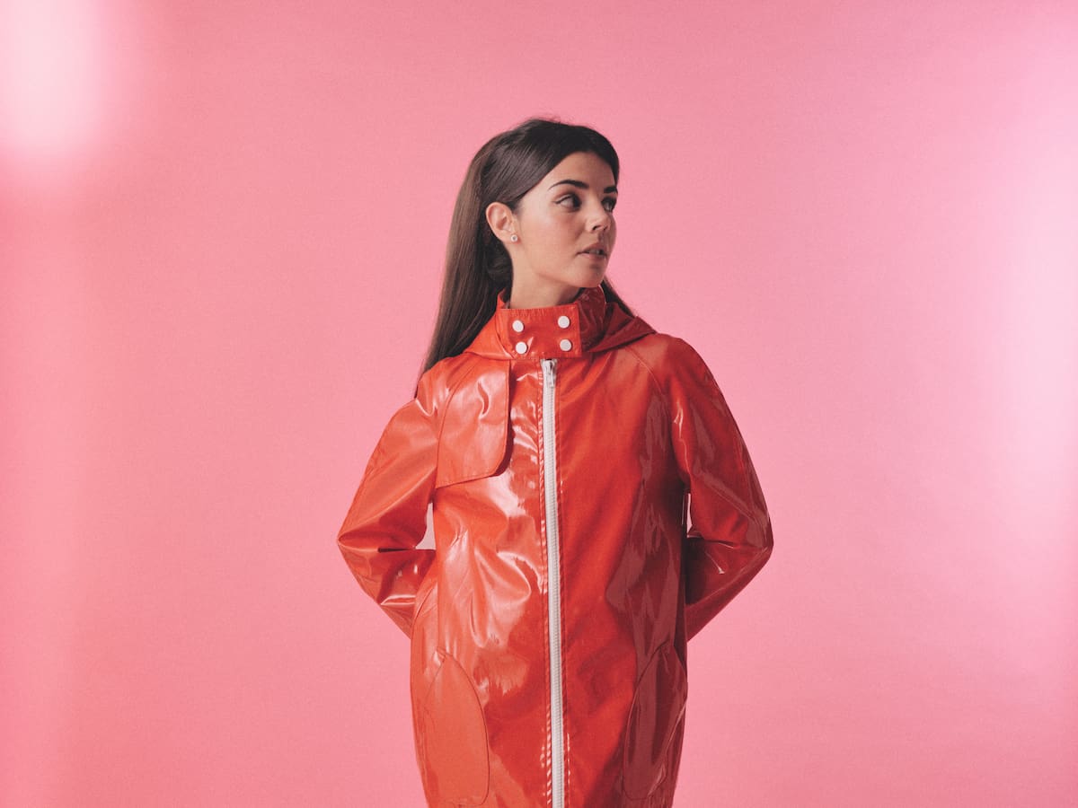 Mafalda Cardenal estrena 'Belonia', su nuevo álbum repleto de nostalgia pop y guiños setenteros