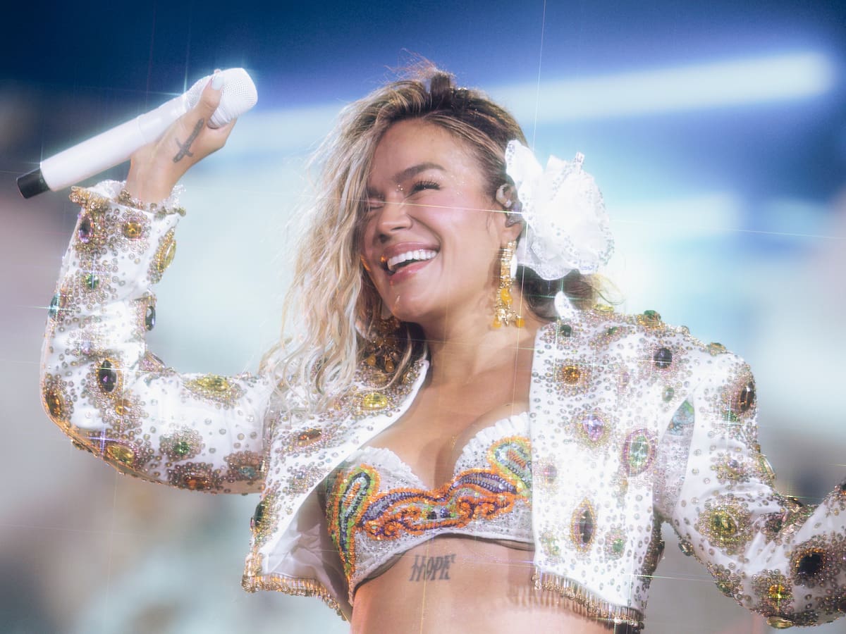 Karol G sorprende a todos con el videoclip oficial de 'Bby Wow' desde Nueva York