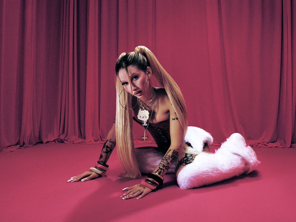 Metrika desata el caos y la provocación en 'La Orden', su segundo y salvaje álbum